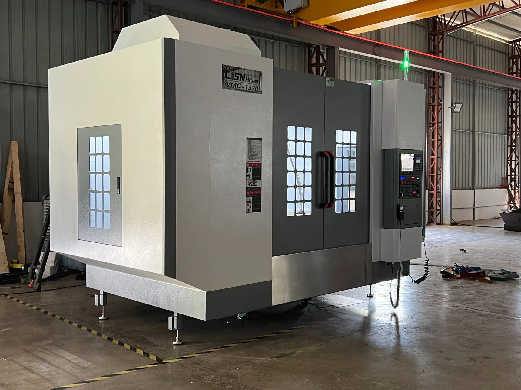 Vmc1580 Vertical 3 Axis CNC Machining Center Milling Machine Fanuc System