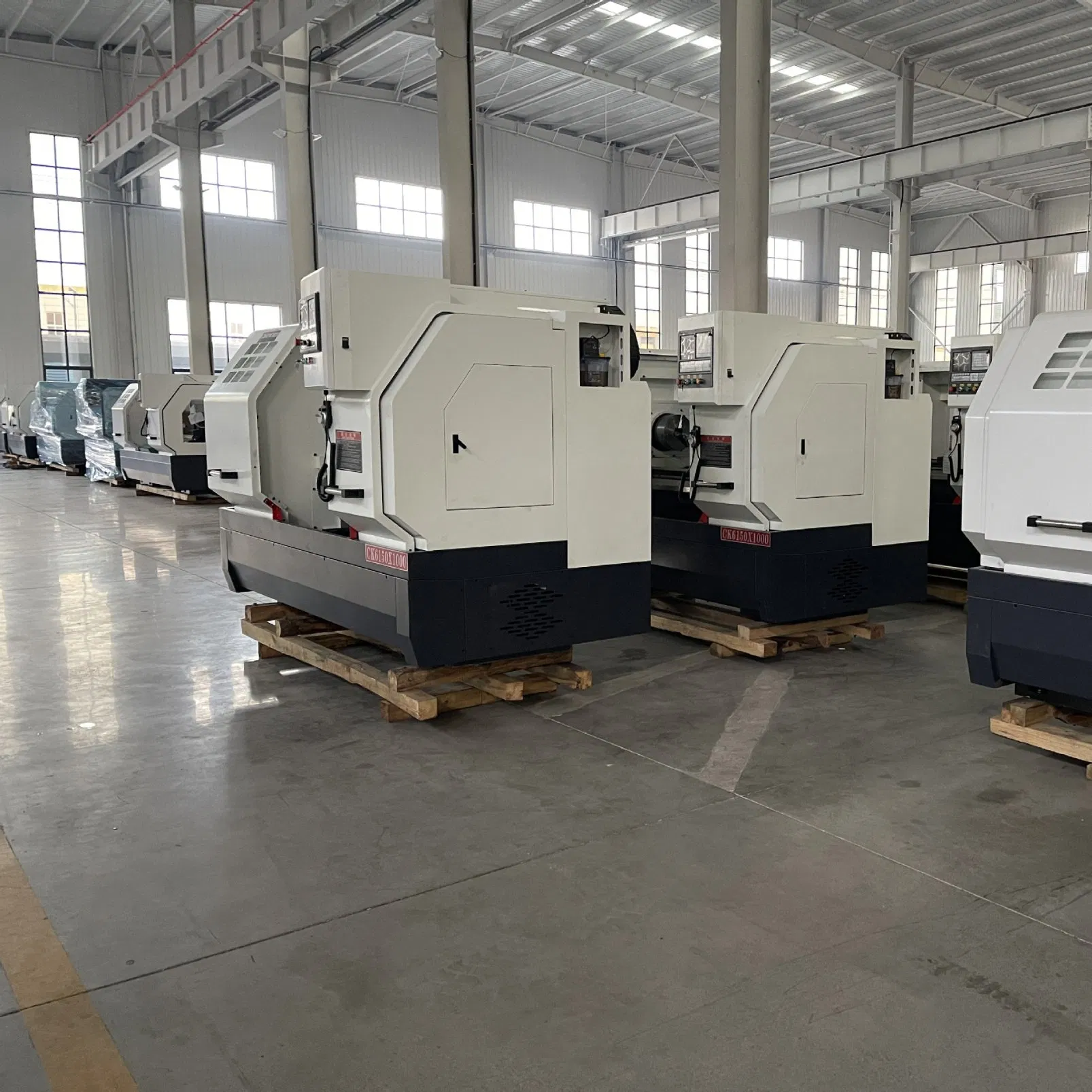 Ck6150 Turning Swiss Type Slant Bed Horizontal CNC Lathe Machine