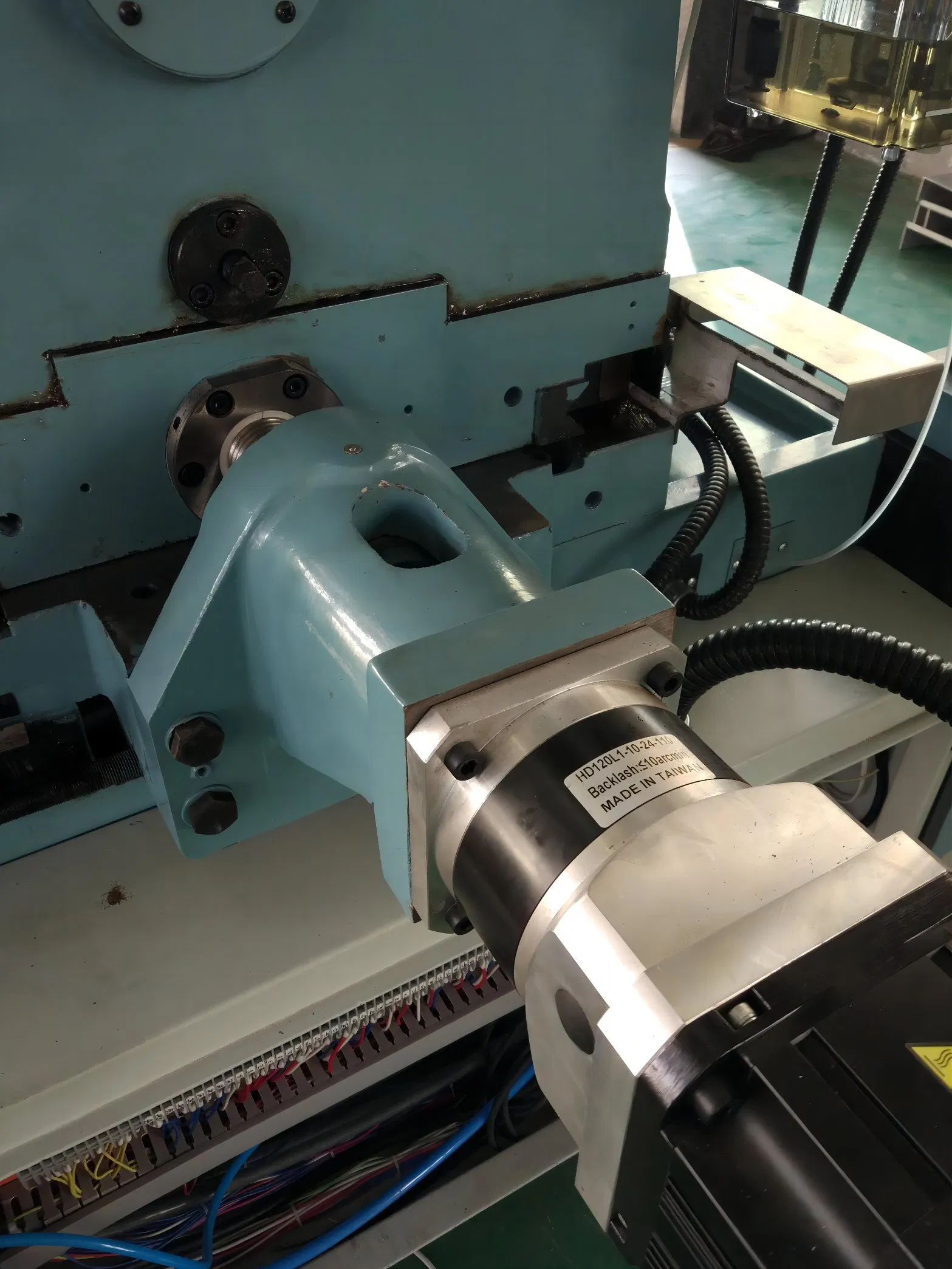 Long Bar Grinding-High Precision CNC Centreless/ Cylindrical Grinding Machine