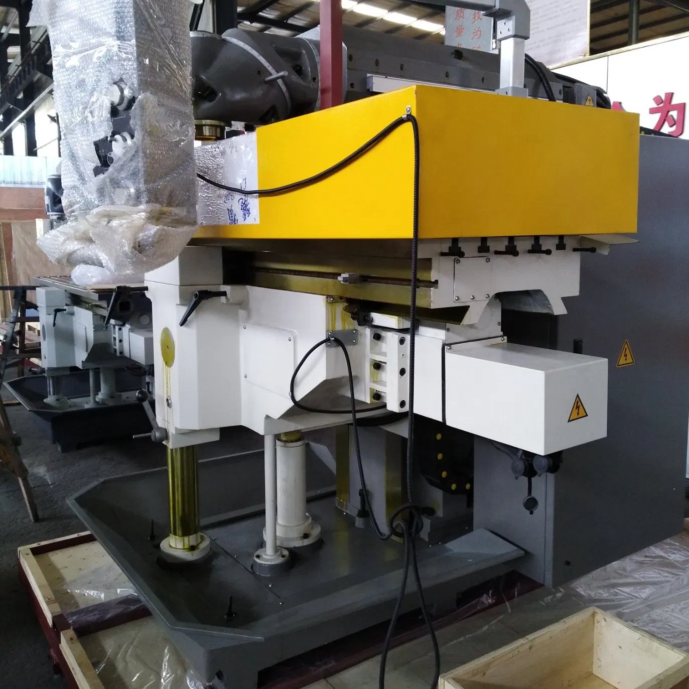 X5750 X5750A Universal Swivel Head Dro Milling Machine