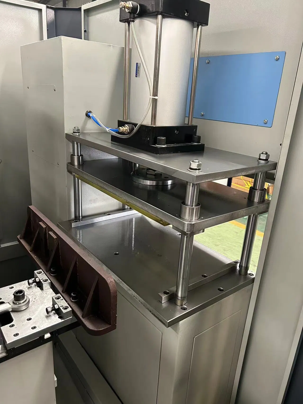 Advanced CNC End Face Milling System for Aluminum Window and Curtain Wall Fabrication