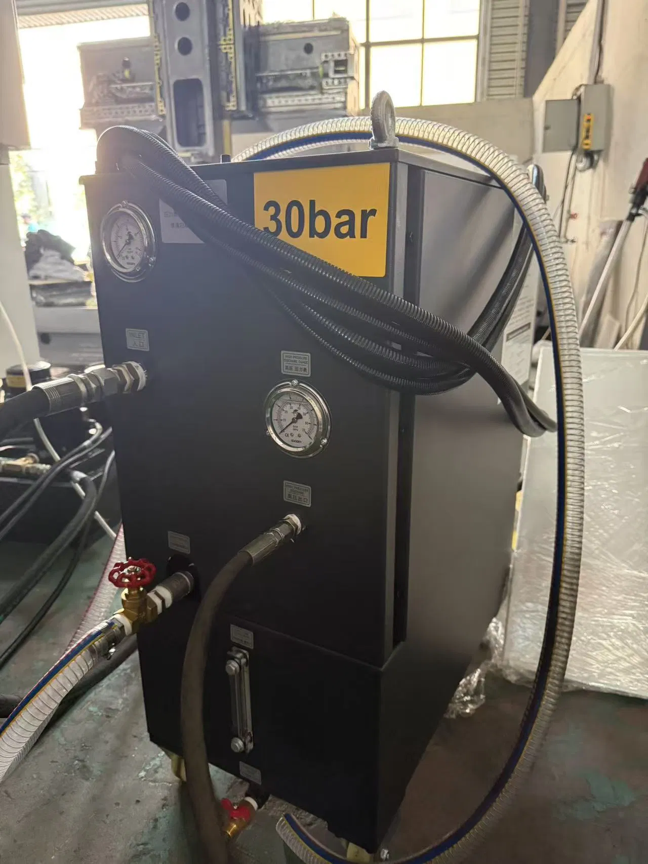 Professional CNC Machining Tools - High Precision Vertical Milling Center Systems