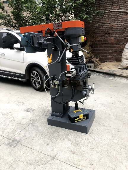 Yueli Manual Drilling and Tapping Machine for Faucet Parts Processing