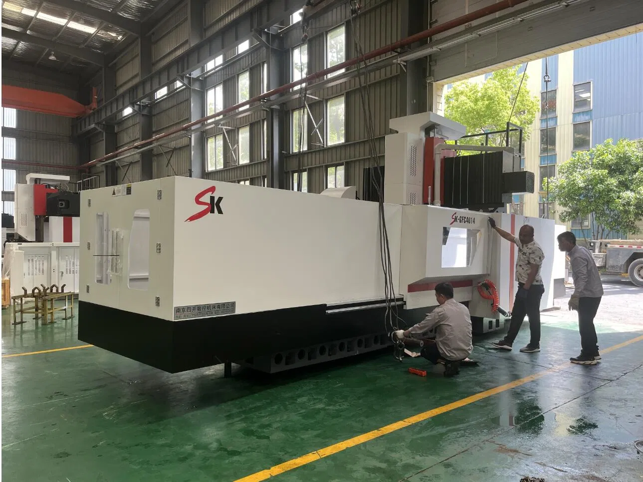 High Rigidity Fanuc System GF-3232 in Stock Gantry Type Milling Machining Center for Sale