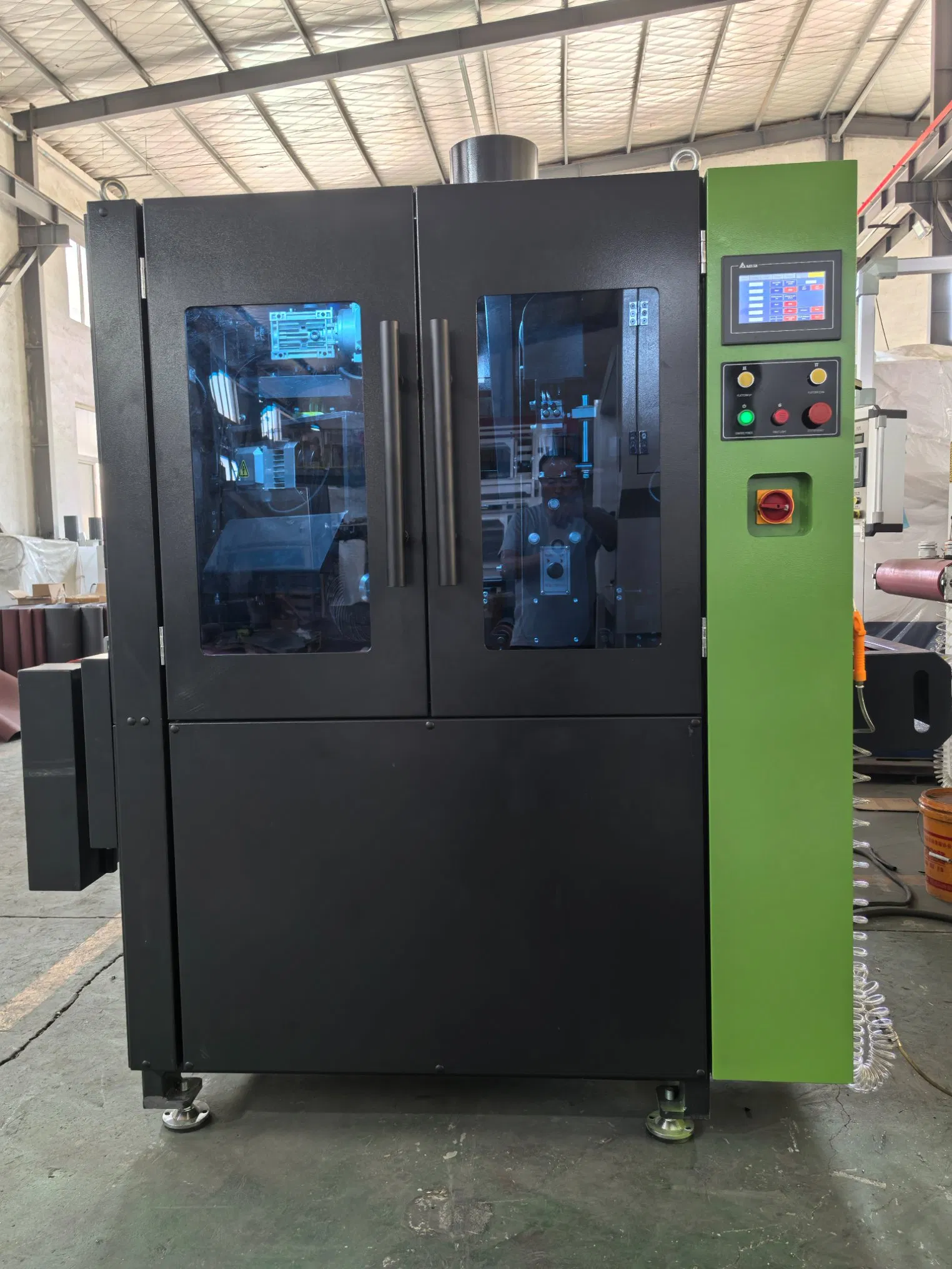 Automatic Metal Sheet Deburring and Edge Rounding Machine RW300 with Rotary Brush and Grinding Belt for Burrs Removal Surface Finishing Polishing Carbon Steel