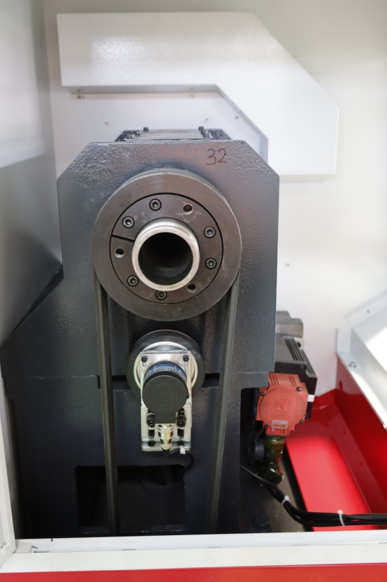 Wholesale Price Mini Sk6140h Small Swiss Type High Precision CNC Turning 2 3 Axis Center Horizontal Torno Mecanico Para Metal Machinery CNC Machine Tools Lathe