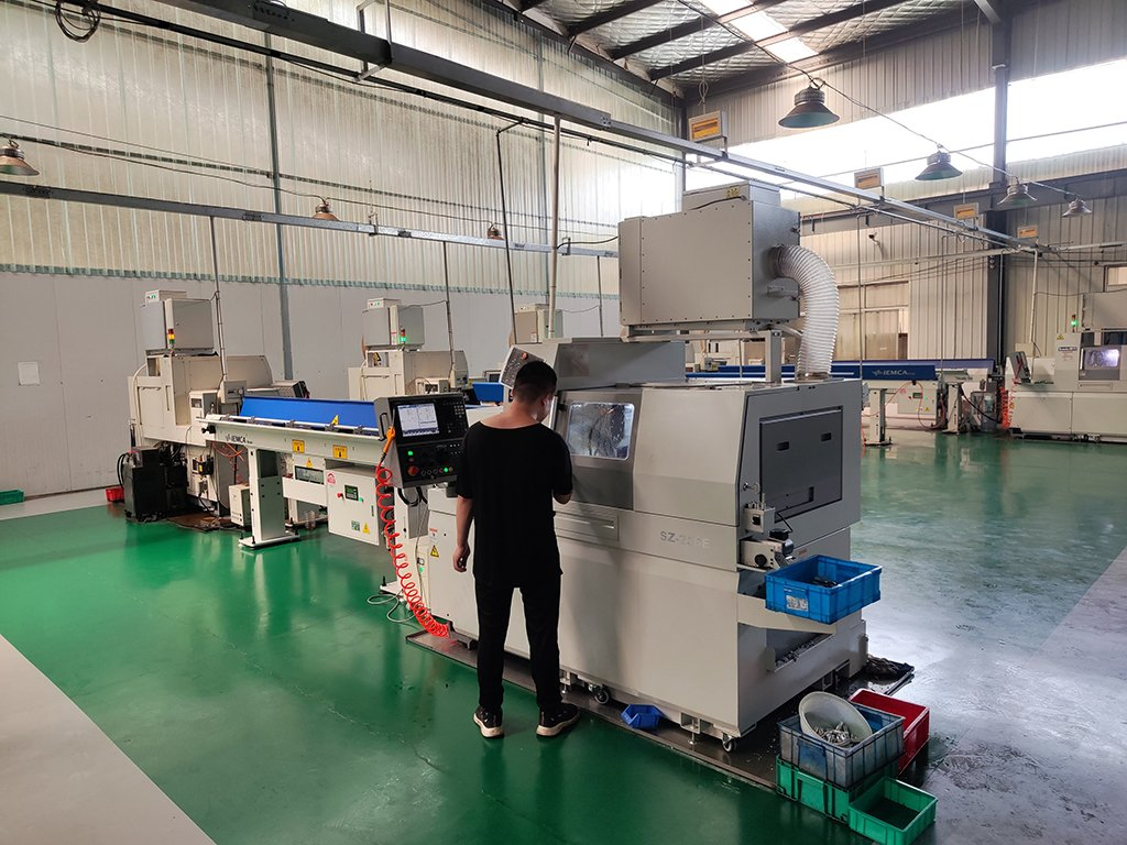 Customized Logo Mist Collection System for Large Machining Centers