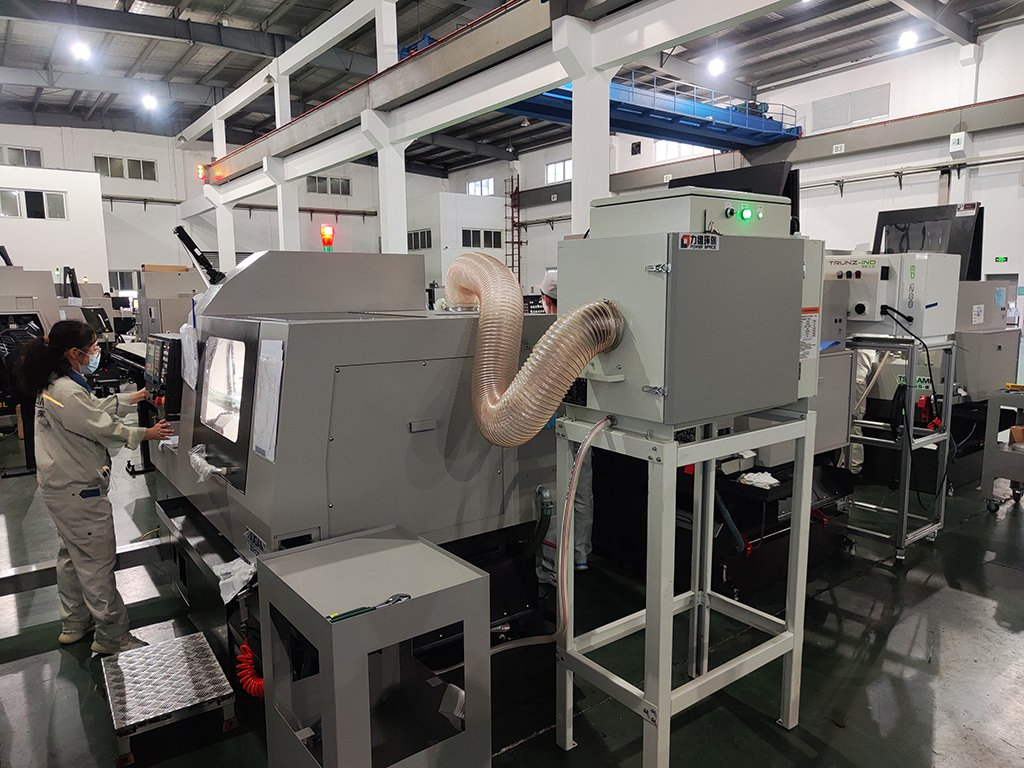 Customized Logo Mist Collection System for Large Machining Centers