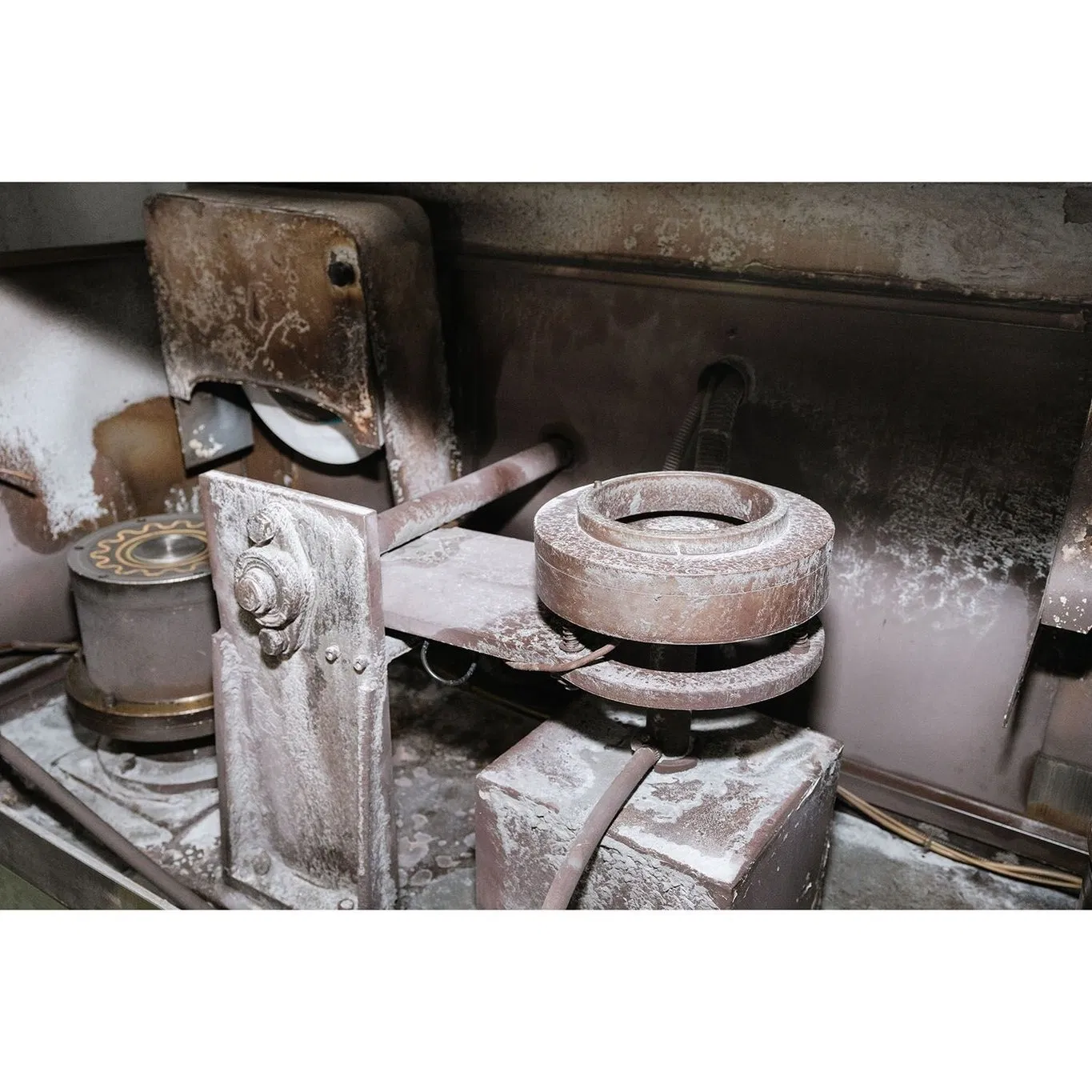 Grinding Machine Stable Fully Automatic Double Position Grinding Machine