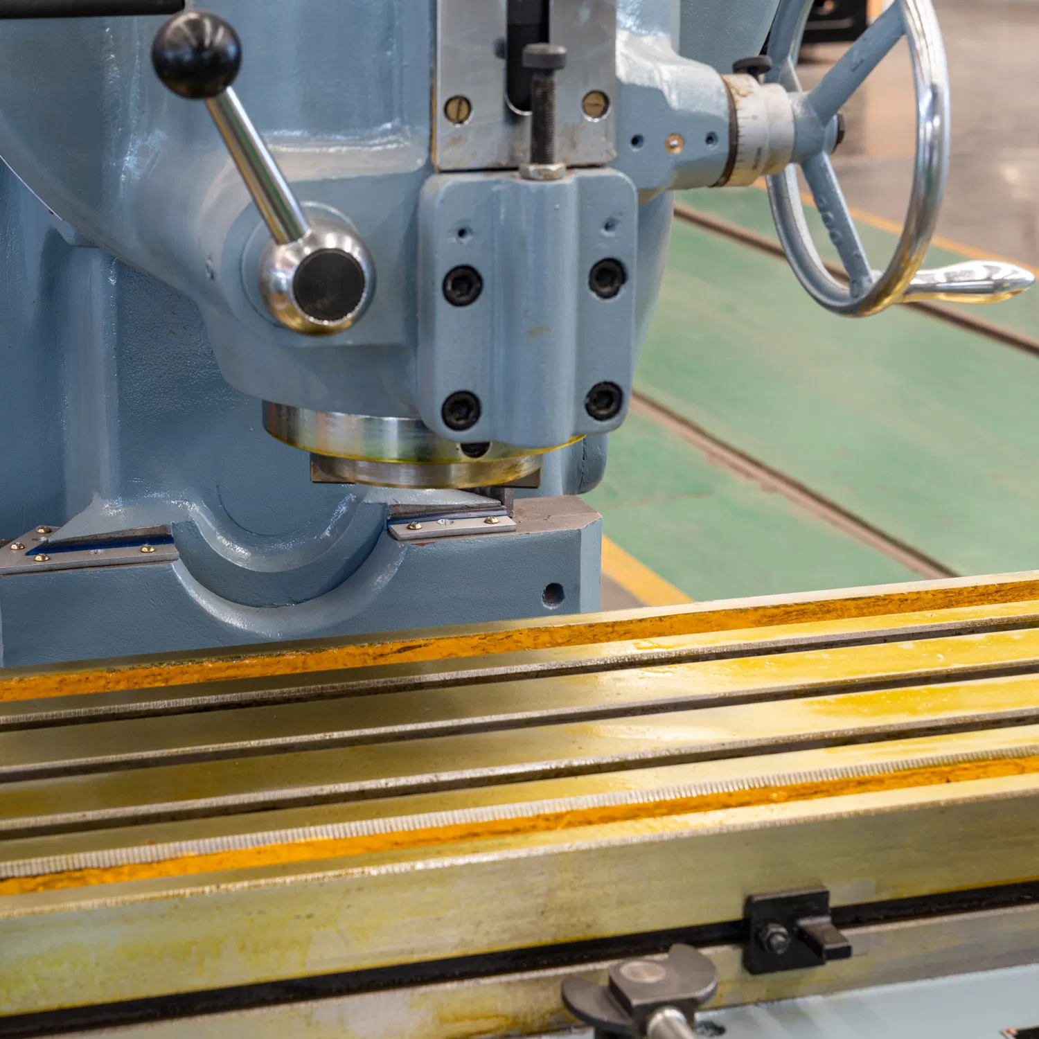 Toolroom Precision Milling Machine (X5032)