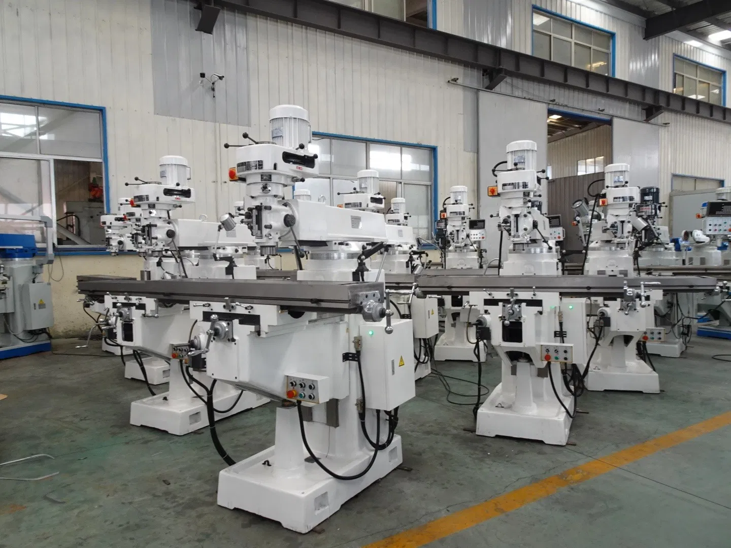 Senmo Vertical Universal Arm Type Turret Milling Machine X6323A