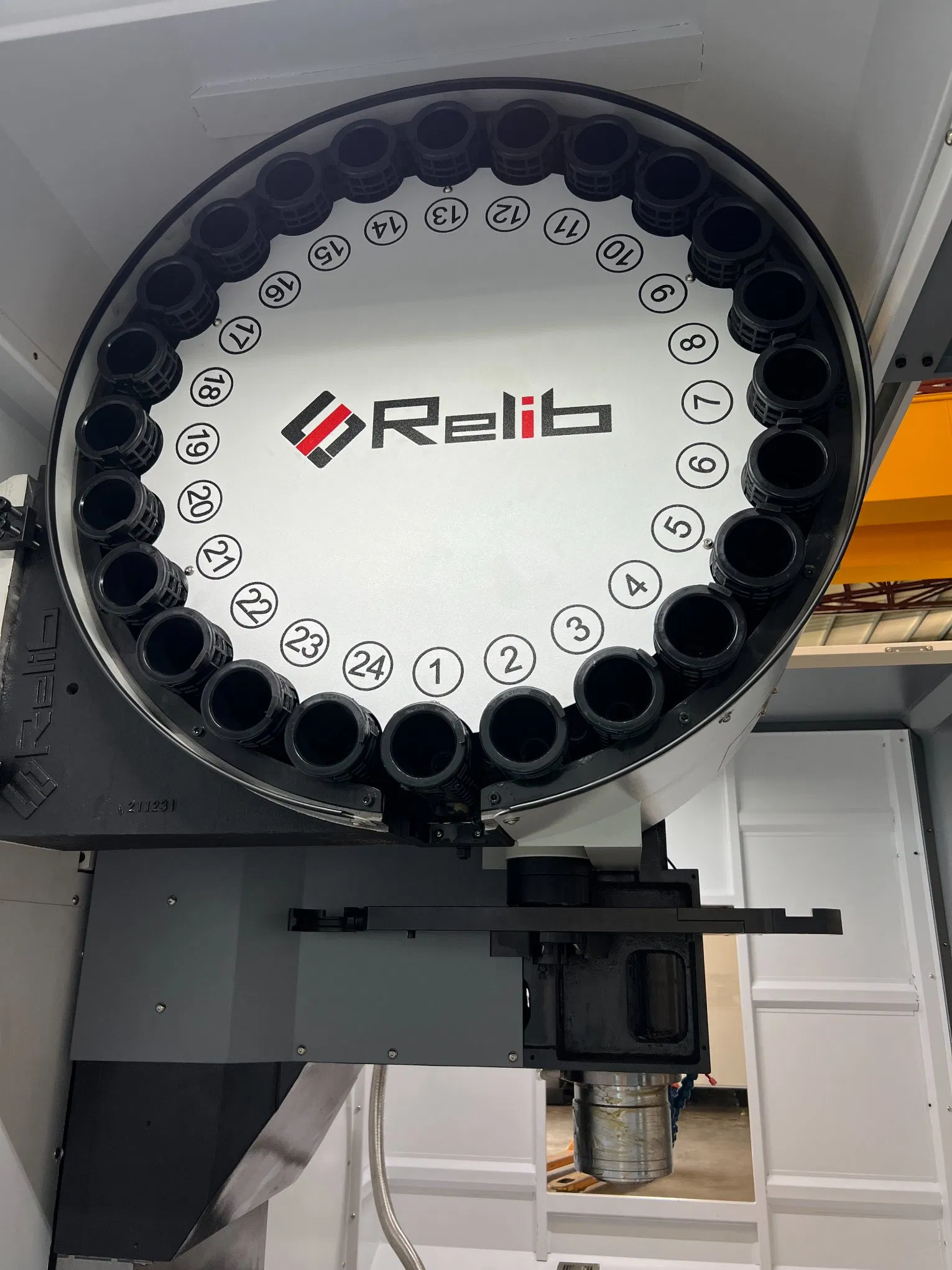 Vmc1580 Vertical 3 Axis CNC Machining Center Milling Machine Fanuc System