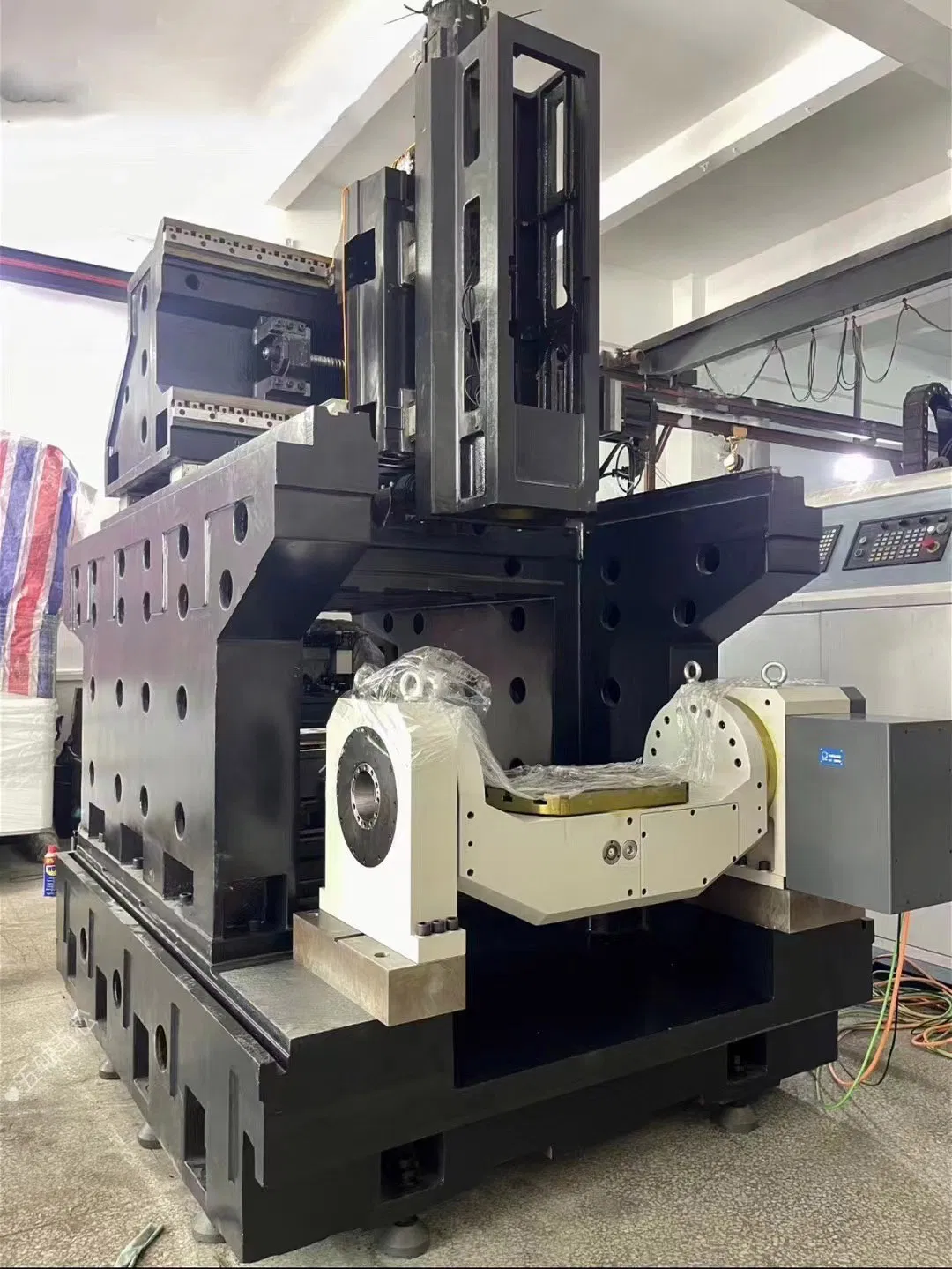 CNC Control System Multi Axis Machining Centre Lisn-Wz500 Ultrasonic Machining Center Milling System China 5 Axis 5 Linkage Machining Center