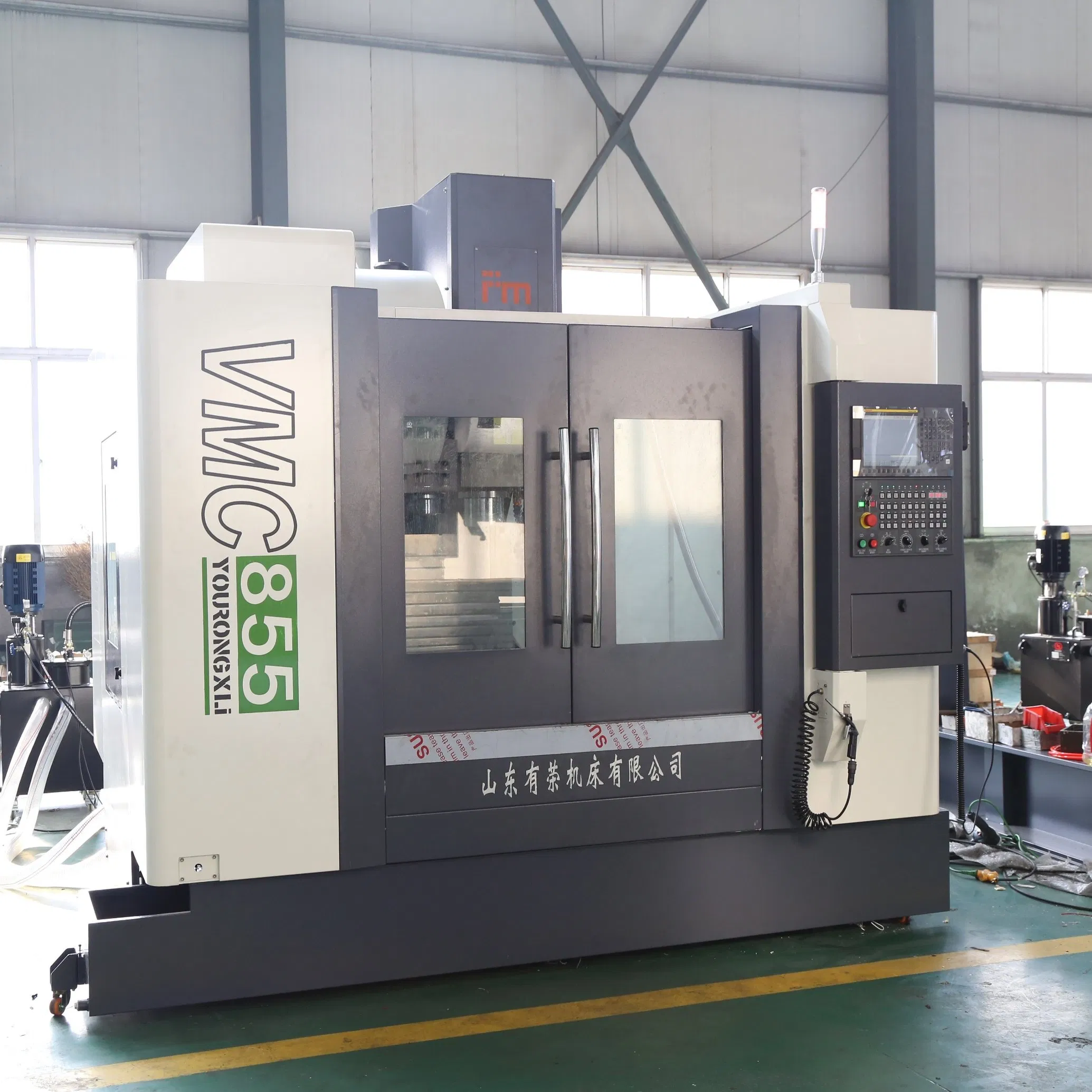Multi-Axis Machining Capacity Vertical Machining Center