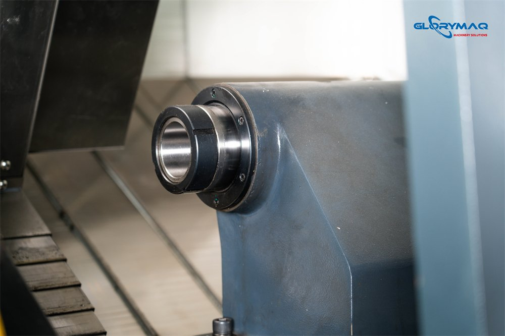 Glorymaq GM-200hy High Precision Metal Slant Bed Lathe Turning Center Universal Horizontal Lathe Machine Tool