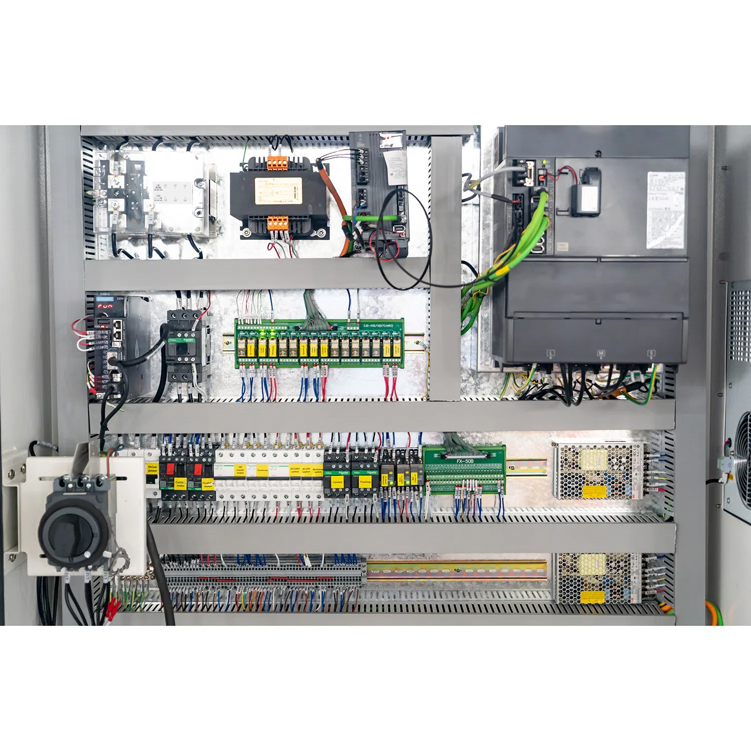 Good Quality Vertical CNC Drilling Tapping Center/CNC Tapping Machine TD600 TD700