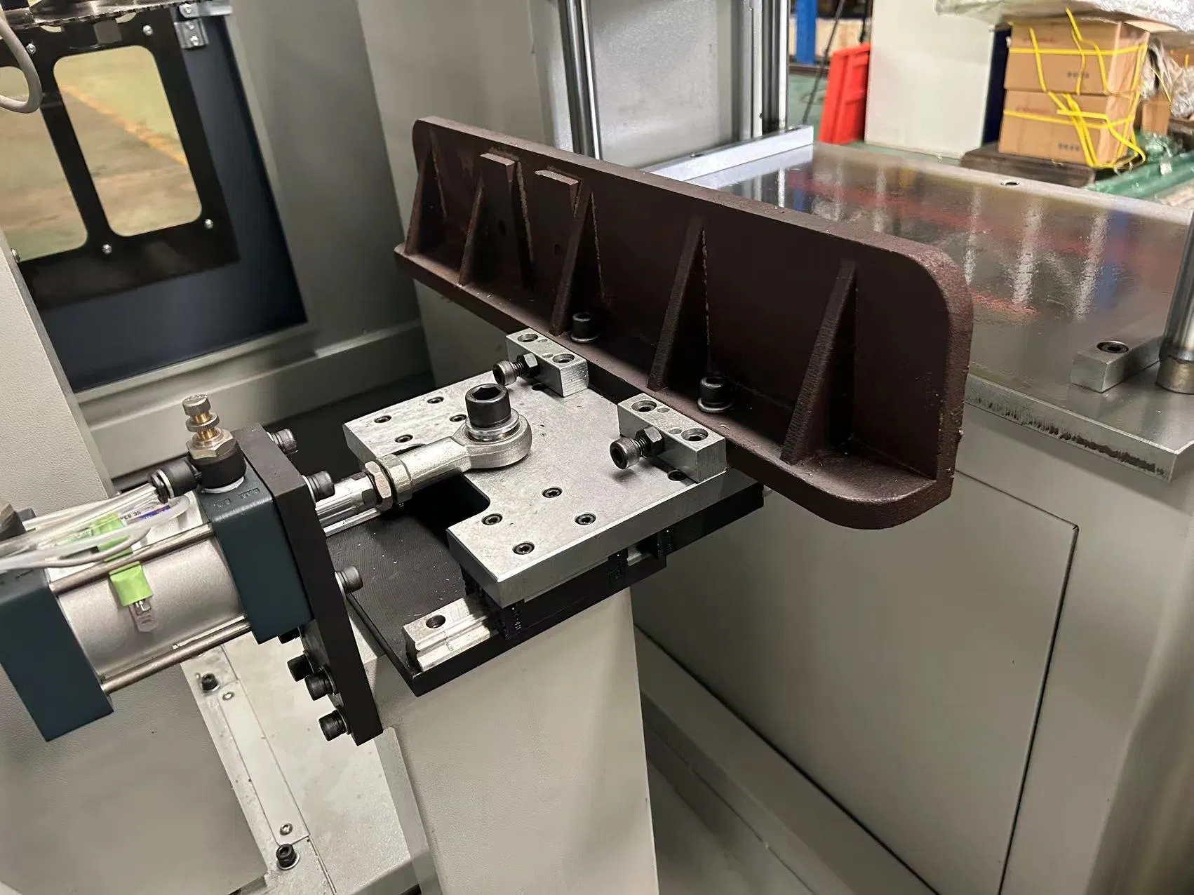 Advanced CNC End Face Milling System for Aluminum Window and Curtain Wall Fabrication