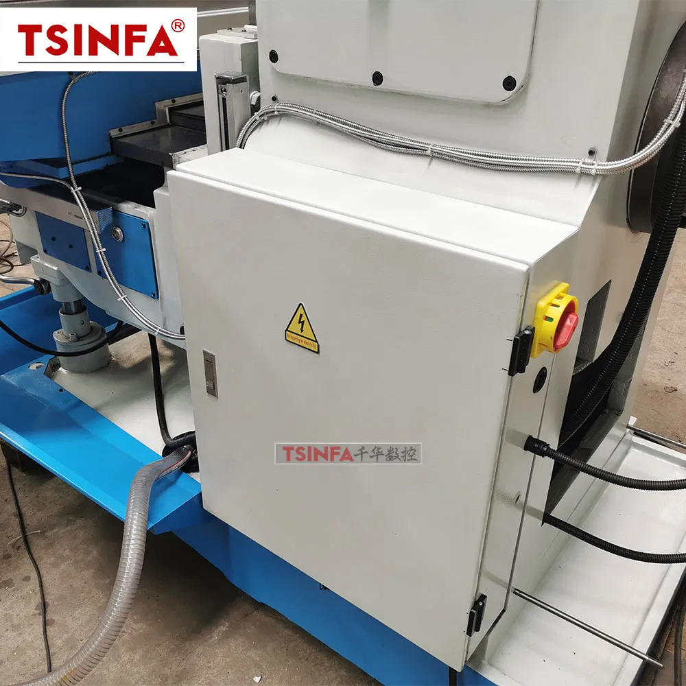 Manual Universal Milling Machine Hot Sale Knee Type Wn736D Vertical Horizontal Milling