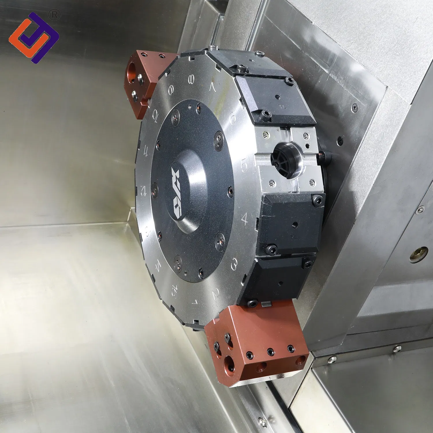 Y Axis Yck106my Horizontal Metal Slant Bed CNC Lathe CNC Turning Center