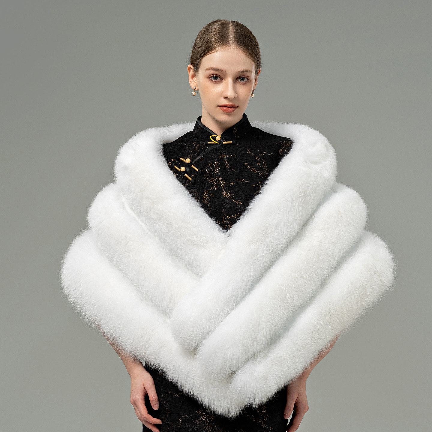 2026 Winter Fashion Short Women's Fur Jacket Real Natural Fox Fur Coat Luxury Fluffy Gold Island fox Fur Coat for Women
