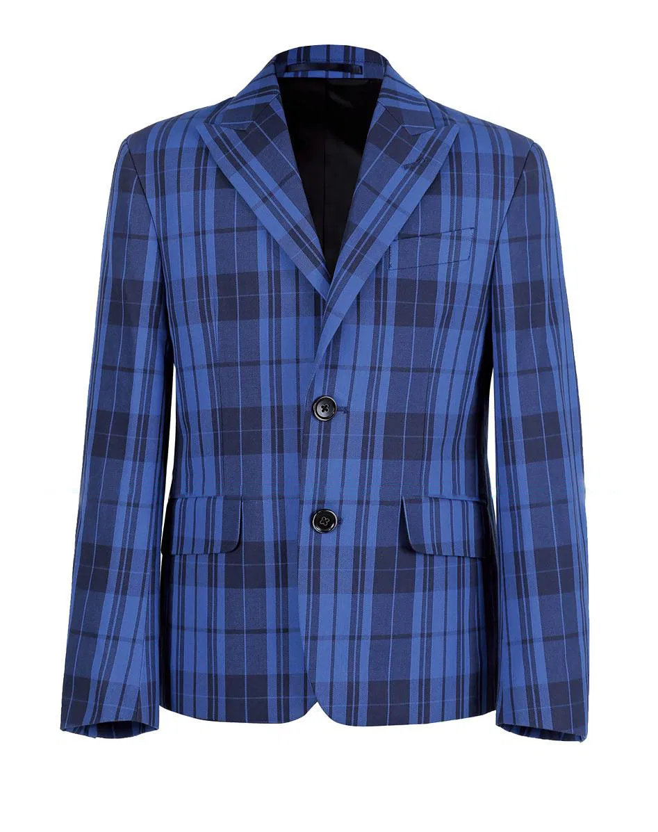 Suit Detail 1