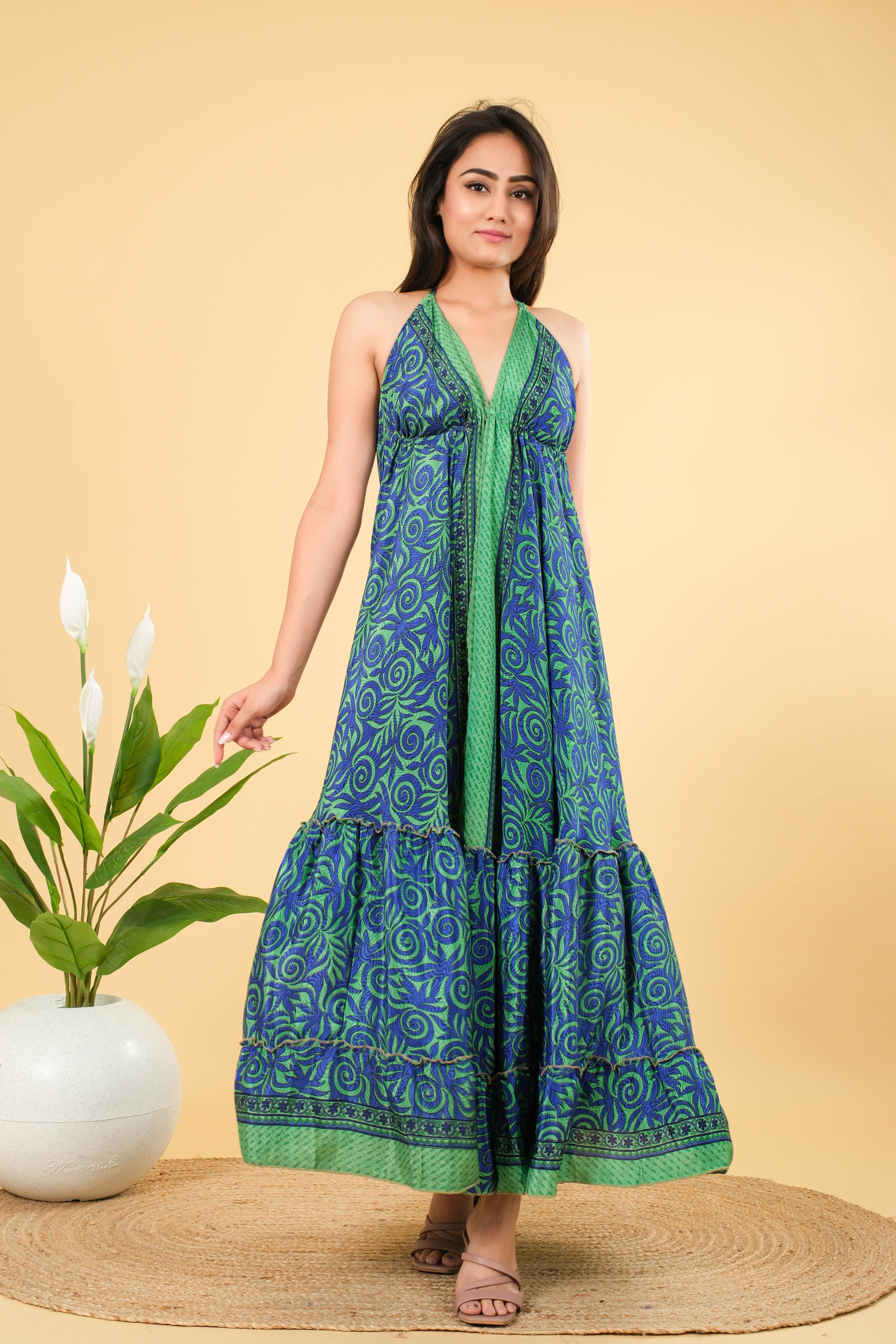 Handmade Lavinas Elegant Silk Floor-Length Maxi Dress Washable Breathable Formal Women Floral Hand Block Printed Backless V-Neck