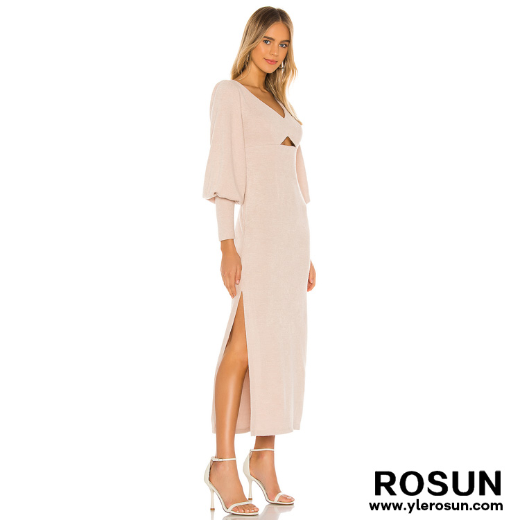 Customized Ladies Knitted Maxi Dress with Puff Sleeves V-Neck Cut Out Nice Design Plus Size Casual