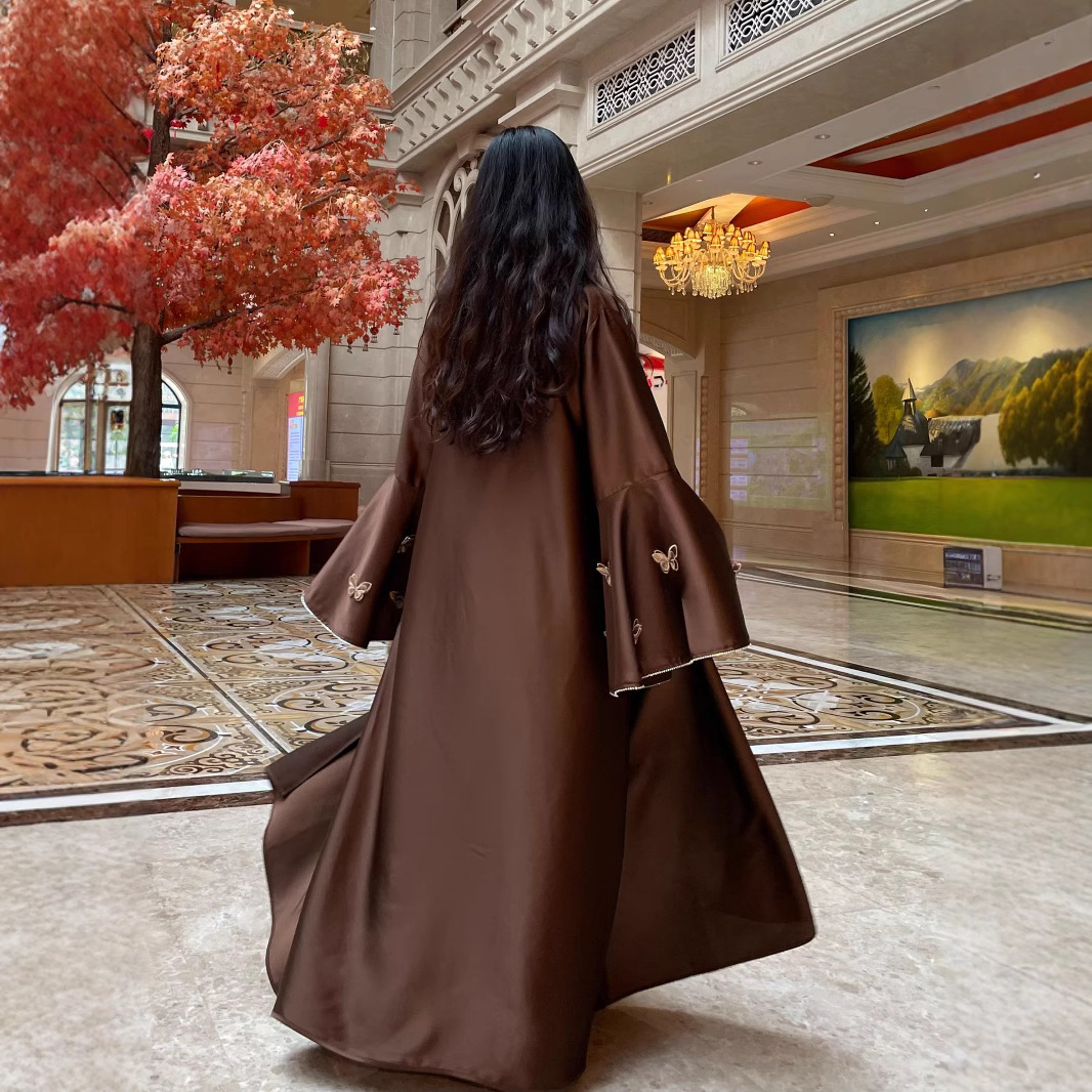 Zifeng OEM Fashion Middle Eastern Women's Muslim Butterfly Embroidered Diamond Belt Satin Cardigan Robe