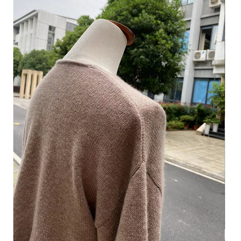 Women Cardigan Texture Detail