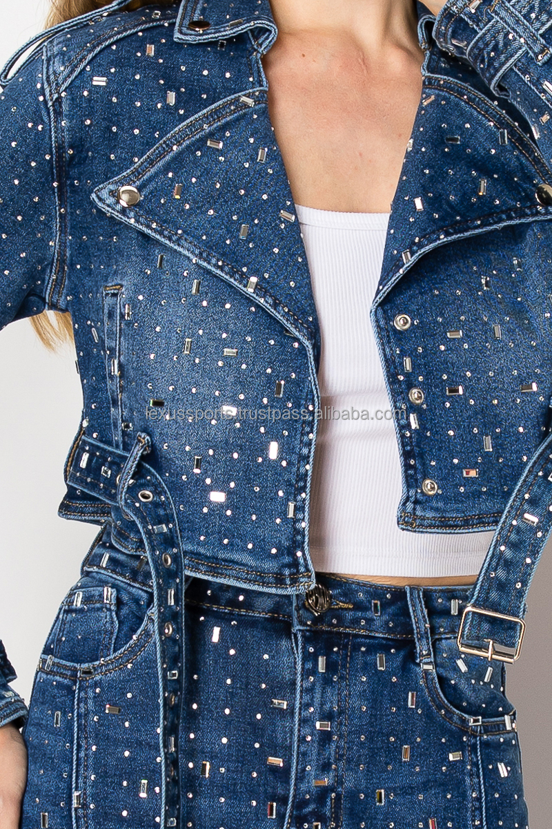 Women Denim Jacket quality details