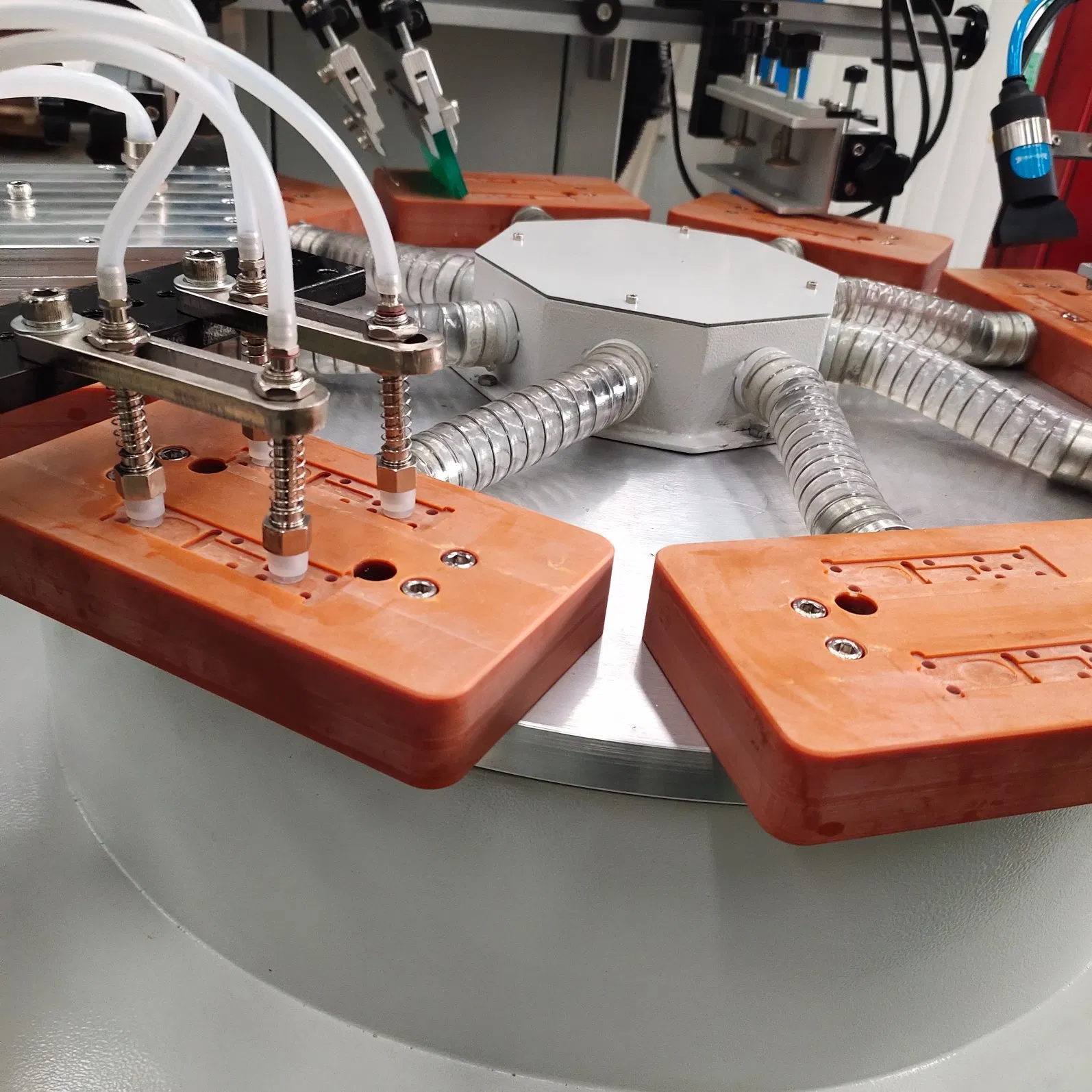 High Speed 1-Color Automatic Silk Rotary Screen Printing Machine for Cosmetic Cream Lid decoration Printing