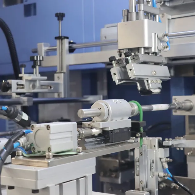 Easy & Friendly Adjustment Mechanism