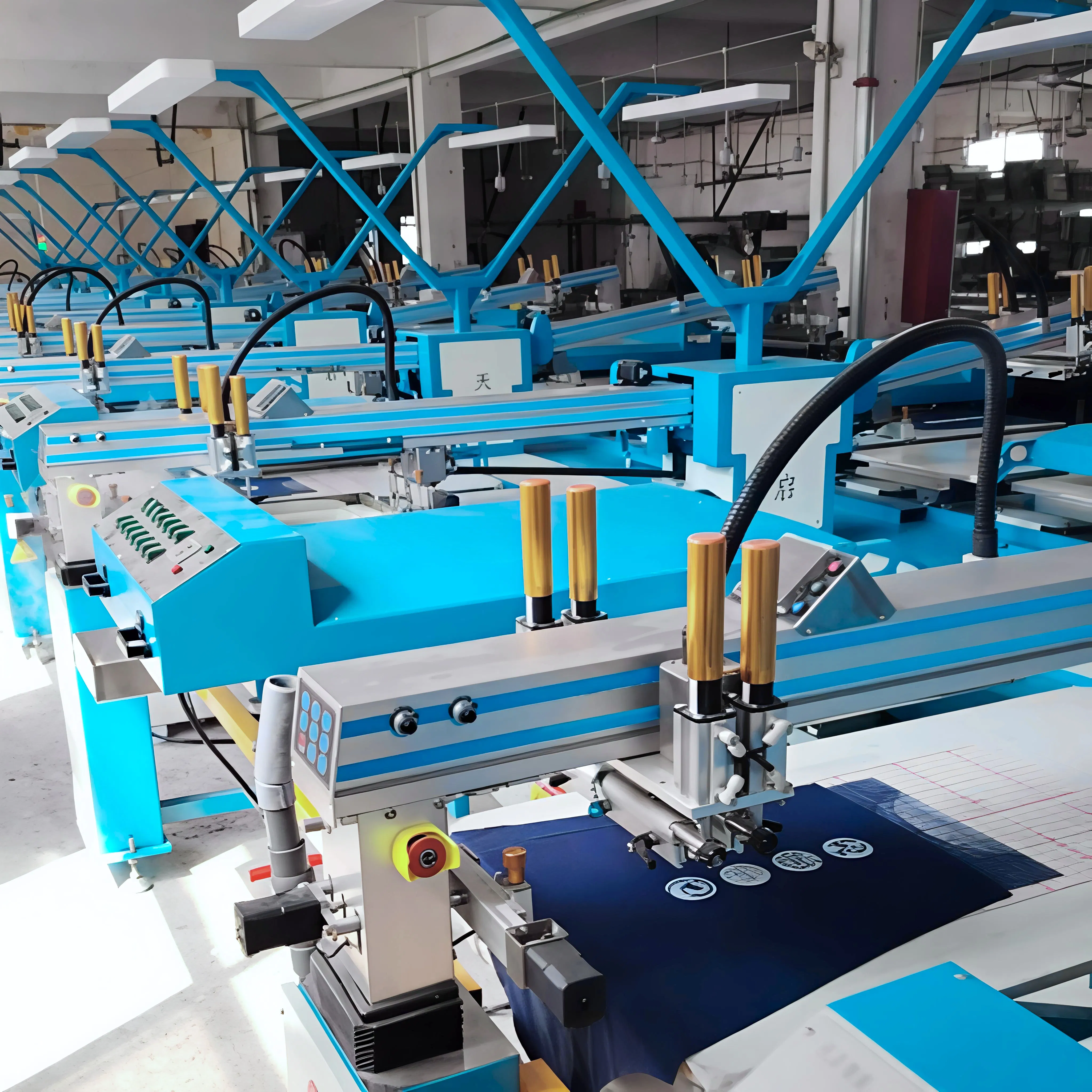 46-Color Custom-Made Screen Printing Machine for Luggage and Textile Applications