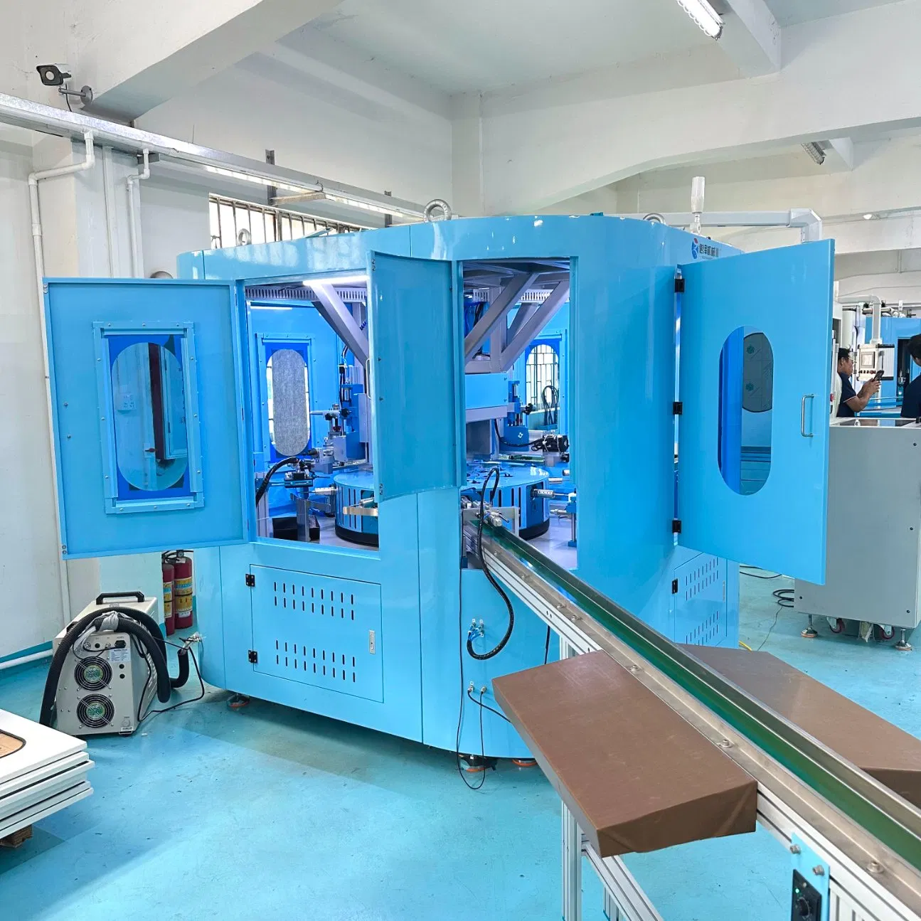 High Accuracy Automatic Screen Printing Machine with UV Dryer for Cosmetic Lipstick Tubes