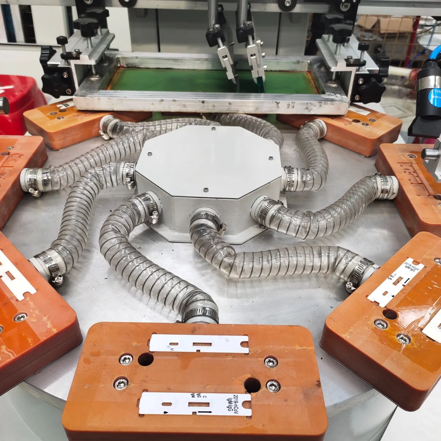 Hot Sale Turntable Flatbed Screen Printing Machine for Clothes Stabilizer Manufacturers for Ruler