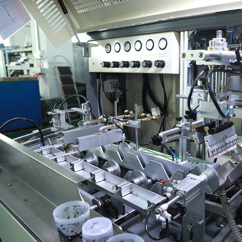 S102 High Quality with Automatic Flame Treatment and UV Drying System 1-8 Color Auto Jar Cap Bottle Screen Printing Machine