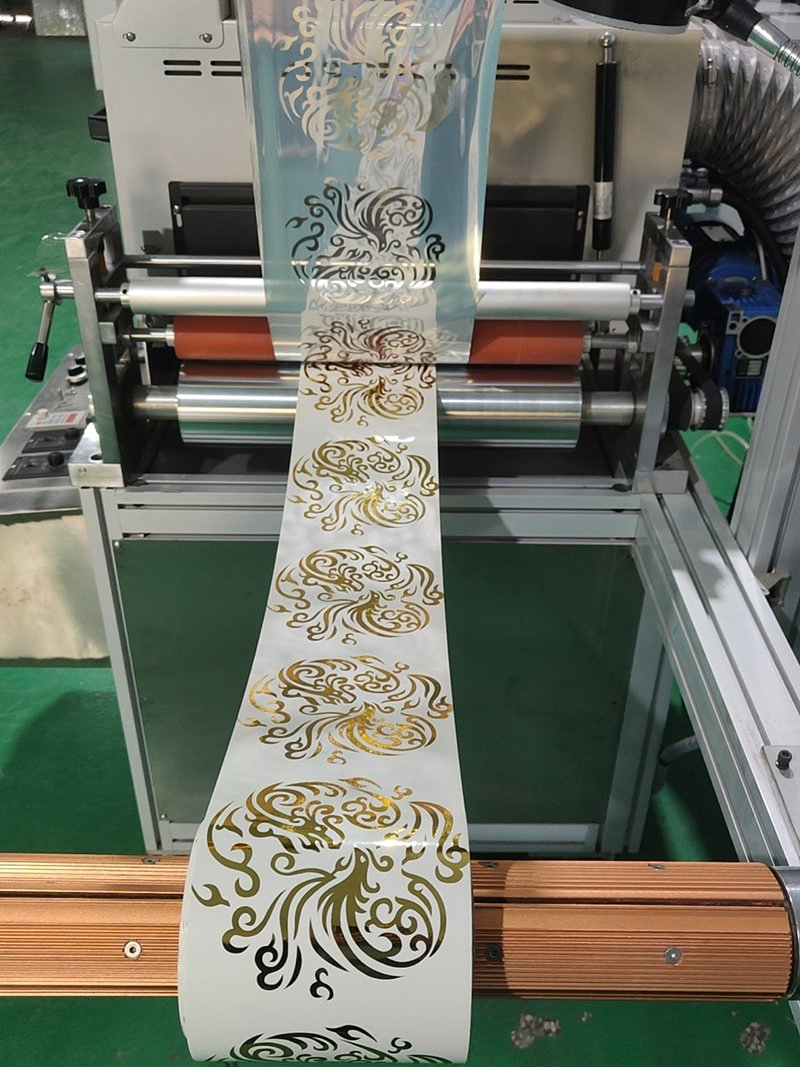 Roll to Roll Paper PVC Film Digital Fabric Textile Printing Machine Flat Logo Printer Silk Screen Printer