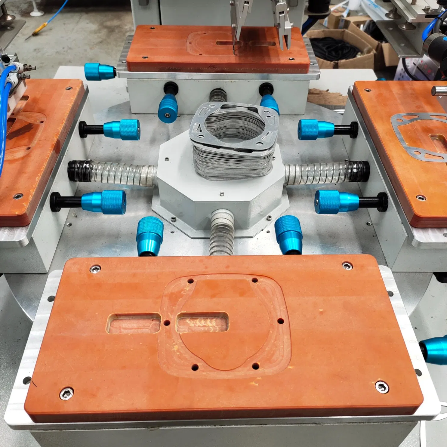 Semi Automatic Flatbed Rotary Vacuum Table Screen Printing Machine for Plastic Cosmetic Case Box Paper Board