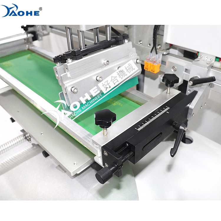 Pneumatic 2 Station Rotary Flatbed Silk Screen Printing Machine