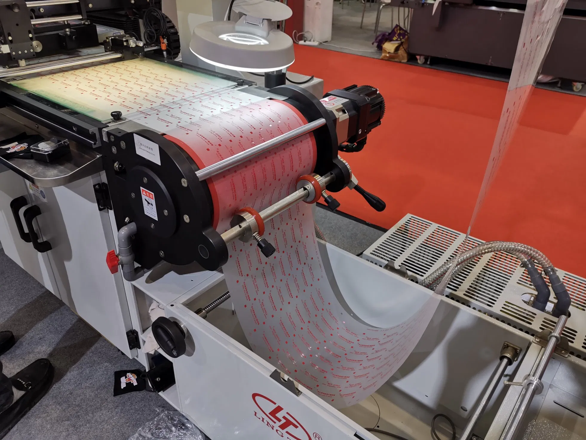 Automatic Roll to Roll Silk Screen Printing Machine for Nameplate Panel, FPC, IMD, Frid