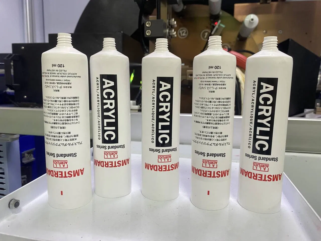 Automatic Screen Printing Machine for Cosmetic Jars &amp; Plastic Tubes with CCD Vision Positioning