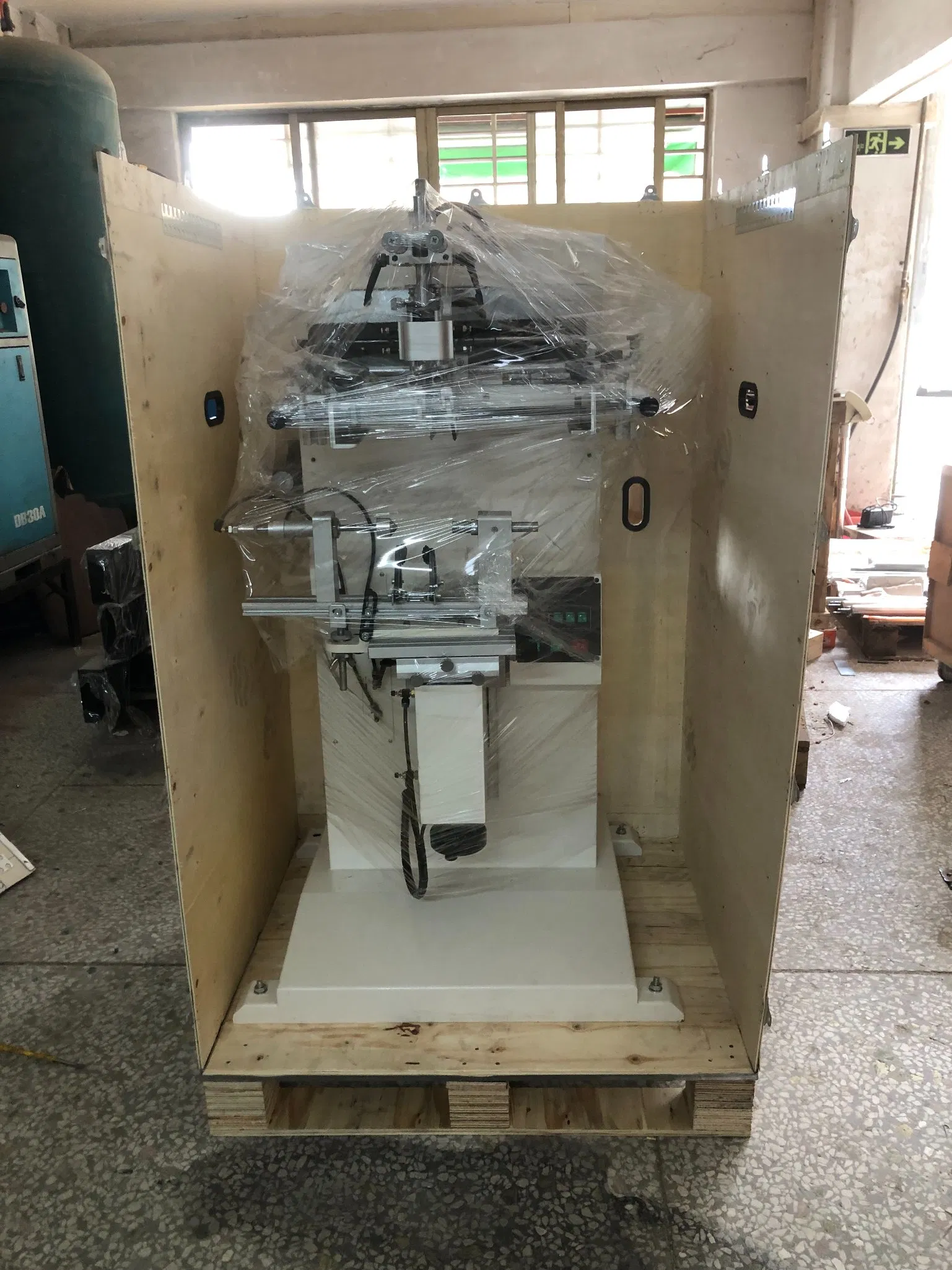 Dgruida Round Face Pneumatic Screen Printing Machine Plastic Glass Bottles Cups Screen Printer