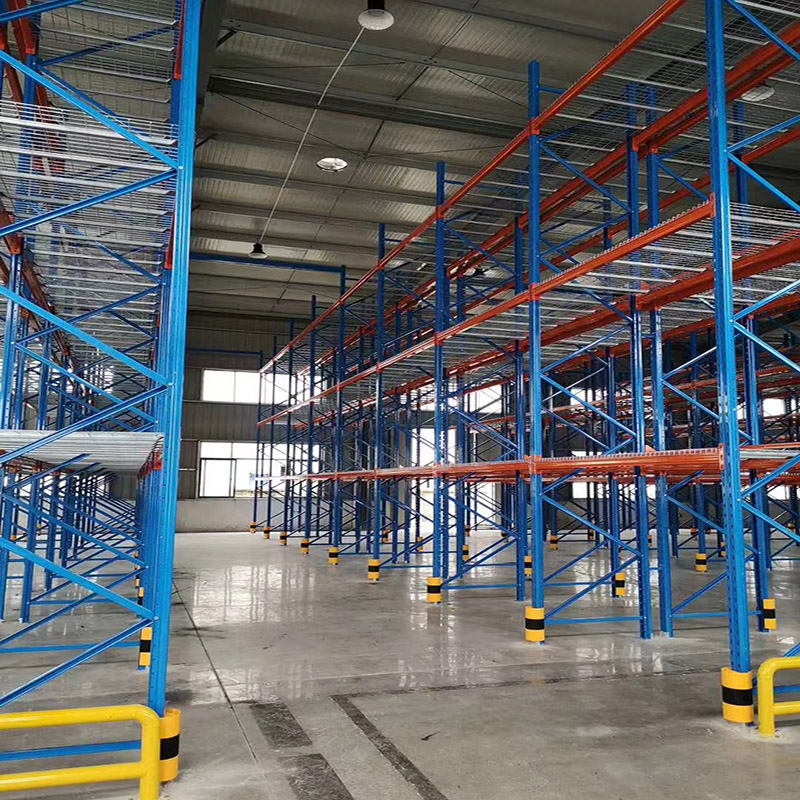 Heavy-Duty Adjustable Steel Pallet Racking Corrosion-Protected Bolt-Structured Storage Shelf Medium Heavy Duty Warehouse