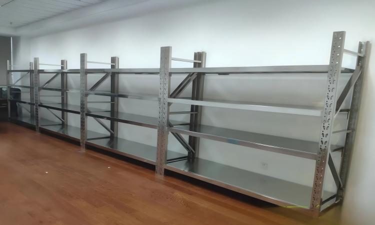 Commercial Shelving Application