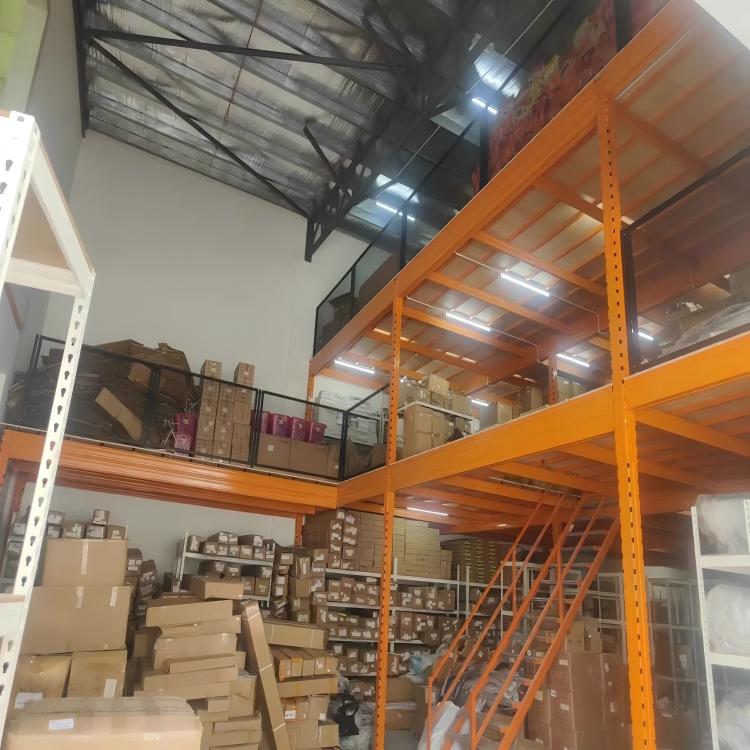 Warehouse Application 6