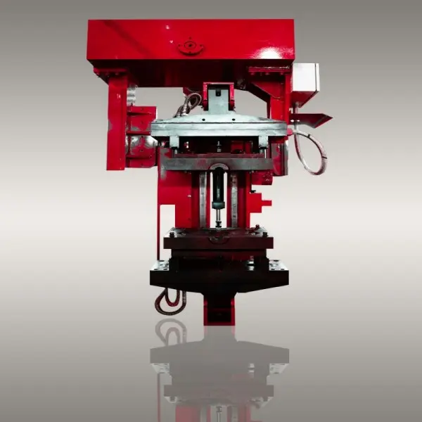 Low pressure foundry machine