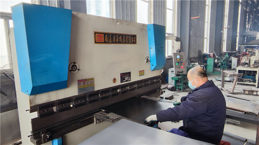 Bending structural steel