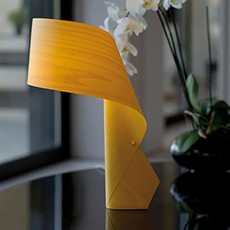 Table Lamp Detail 1
