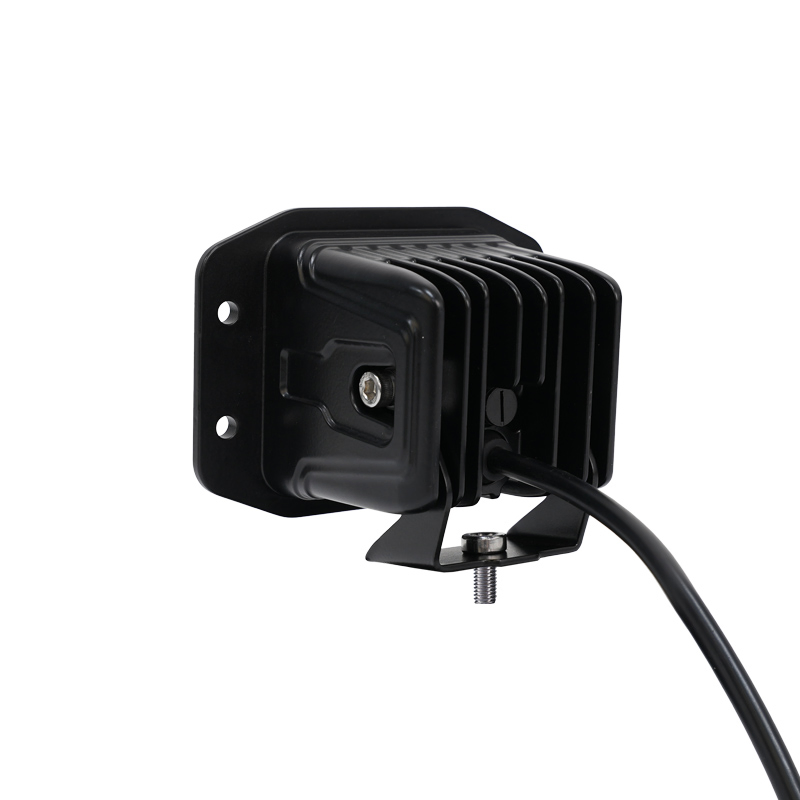 China Factory 4in 40W Bezel Less Flush Mount LED Cube Light for Truck UTV ATV SUV Bumper