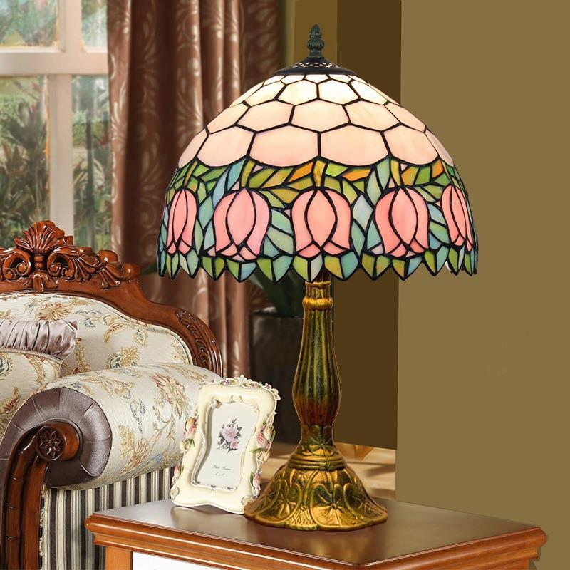 Tiffany Flower Lampshade Table Lamp Aolly Base Bedroom Art Deco Lamp (WH-TTB-68)